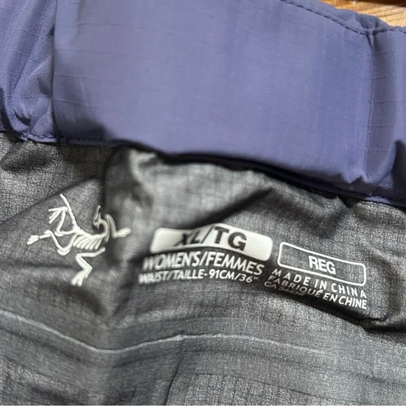 Arc’teryx Gamma LT Women’s XL 16-18 Iris Softshell Hiking Pant NWT 31”